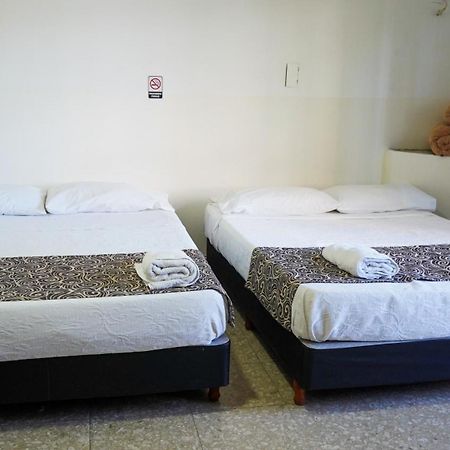 Hostal Con Terraza Y Parrilla En Palermo Буенос Айрес Екстериор снимка